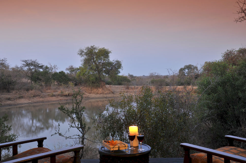 Waterbuck Game Lodge Thornybush Game Reserve Eksteriør billede